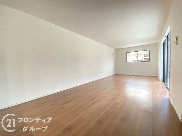 姫路市飾磨区今在家 新築一戸建て 1期 全1区画(リビング)