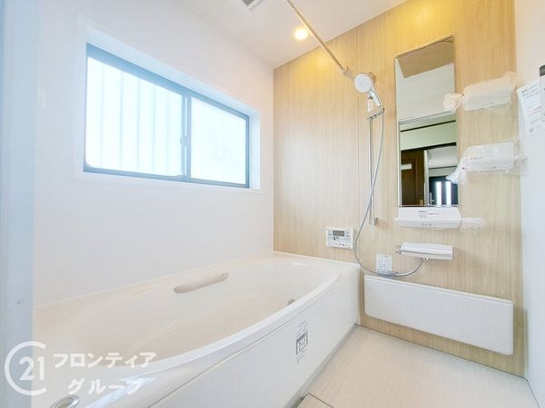 姫路市飾磨区阿成中垣内　中古一戸建て