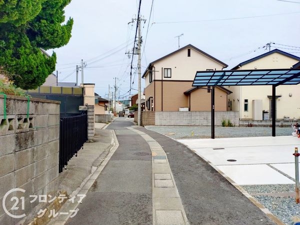 姫路市飾磨区中島 新築一戸建て 第4 全1区画(前面道路含む現地写真)