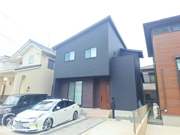 高砂市伊保崎４丁目の中古一戸建て
