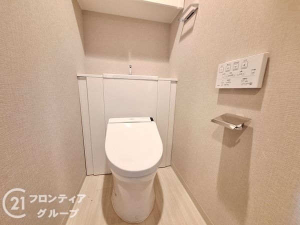 プレサンスロジェ姫路2 中古マンション(トイレ)