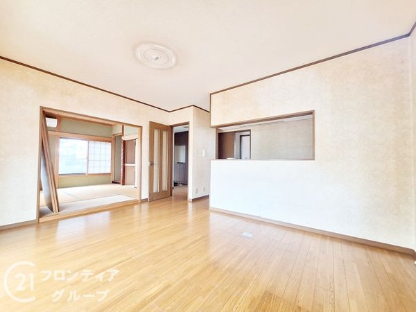 姫路市御国野町深志野の中古一戸建て