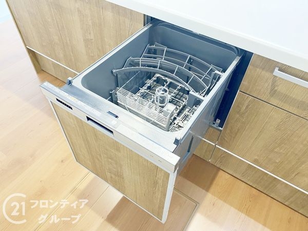 三木市自由が丘本町２丁目　新築一戸建て　１期　２号棟