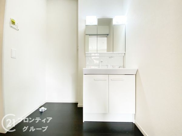 三木市自由が丘本町２丁目　新築一戸建て　１期　３号棟