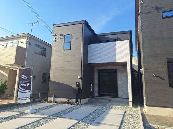 FrontierGardens　加古川市別府町新野辺北町…
