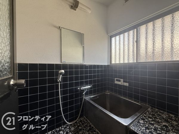 姫路市新在家４丁目の中古一戸建て