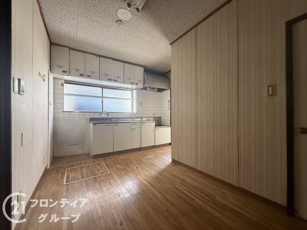 姫路市新在家４丁目の中古一戸建て