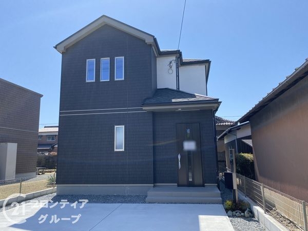 姫路市大津区勘兵衛町２丁目の新築一戸建