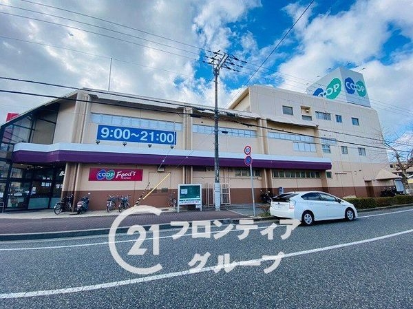 三木市志染町青山１丁目　新築一戸建て　２号棟(コープ三木緑が丘)