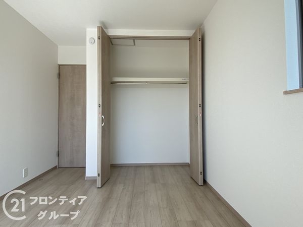 三木市志染町青山１丁目　新築一戸建て　２号棟