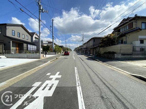 三木市志染町青山１丁目　新築一戸建て　２号棟