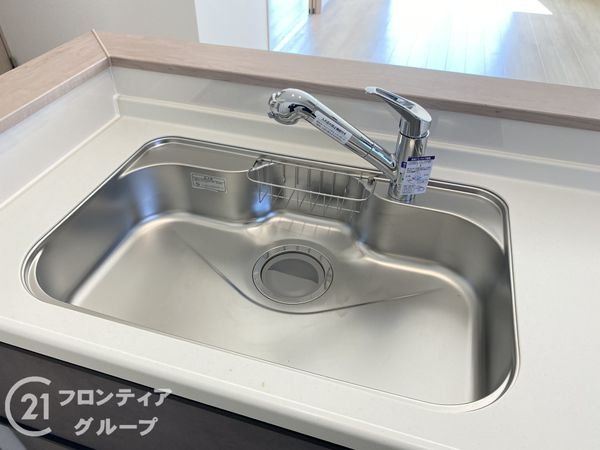 三木市志染町青山１丁目　新築一戸建て　２号棟