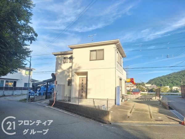 姫路市川西台の中古一戸建て
