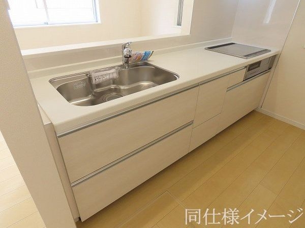加古川市平岡町土山　新築一戸建て　B号棟