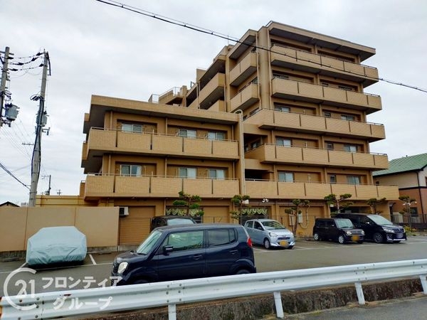 リビオ小松セレシア　中古マンション