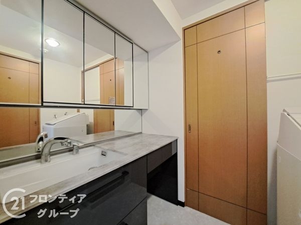 ロワイヤル英賀保駅前　中古マンション