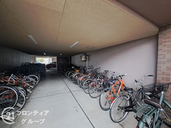 ロワイヤル英賀保駅前　中古マンション