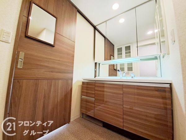 デュオプレステージ姫路マークスフォート 中古マンション(洗面台・洗面所)