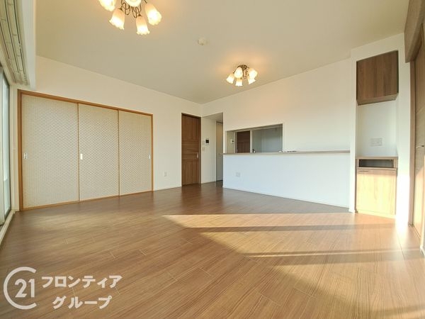 デュオプレステージ姫路マークスフォート 中古マンション(リビング)