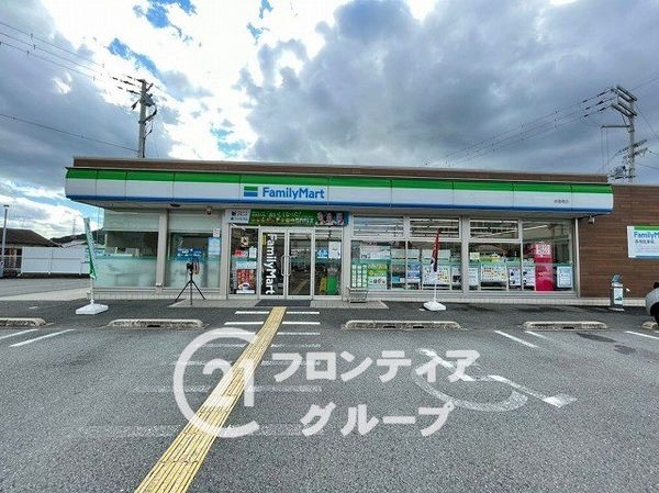 姫路市御国野町御着の中古一戸建て(ファミリーマート御着橋店)