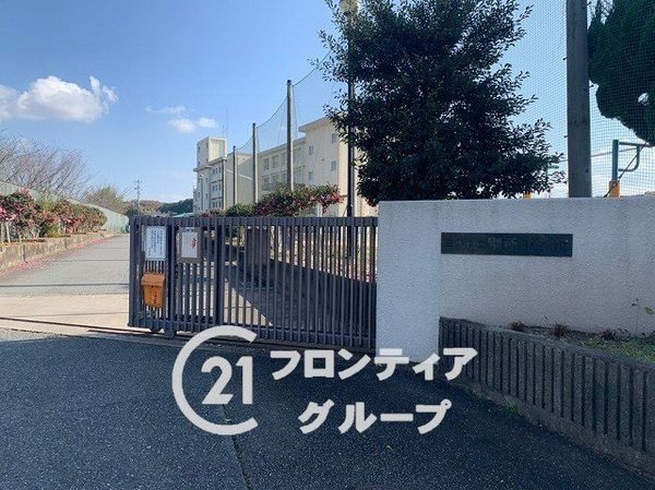 三木市別所町朝日ケ丘　新築一戸建て　1号棟(三木市立別所中学校)