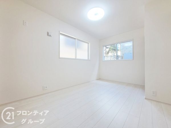 三木市志染町青山２丁目　新築一戸建て　全１区画