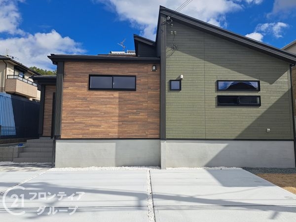 三木市志染町青山2丁目 新築一戸建て 全1区画