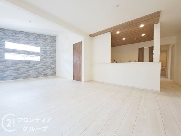 三木市志染町青山２丁目　新築一戸建て　全１区画