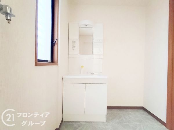 加古川市西神吉町岸の中古一戸建て