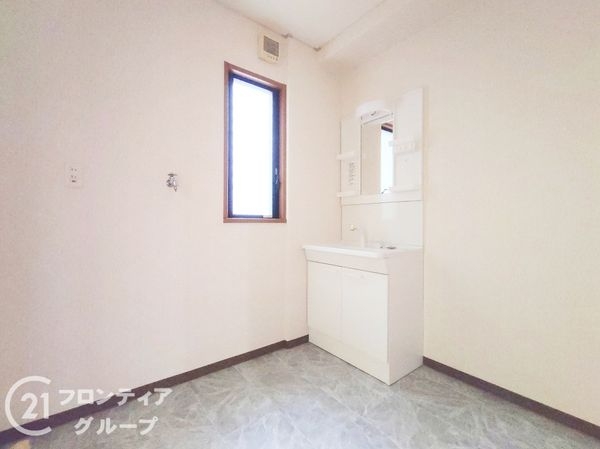 加古川市西神吉町岸の中古一戸建て