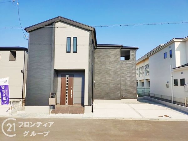 姫路市網干区坂出　新築一戸建て　２号棟