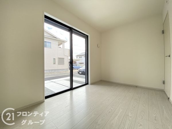 姫路市八代　新築一戸建て　１期　２号棟