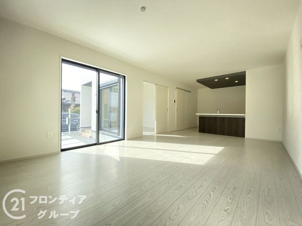 姫路市八代　新築一戸建て　１期　１号棟