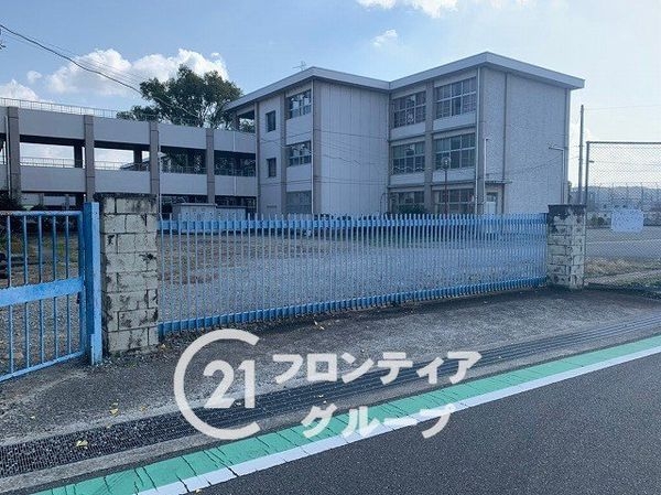 三木市岩宮　新築一戸建て　H号棟(三木市立三木中学校)