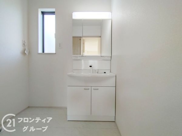 三木市岩宮　新築一戸建て　J号棟