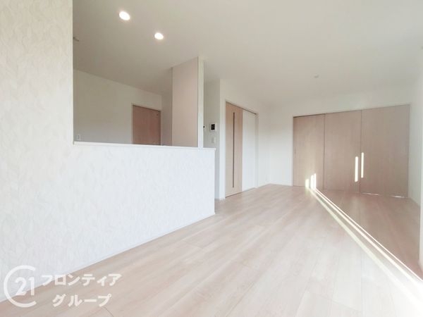 三木市岩宮　新築一戸建て　J号棟
