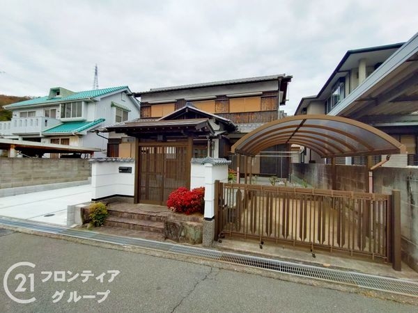 姫路市川西台の中古一戸建て