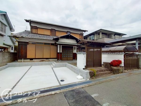 姫路市川西台の中古一戸建て