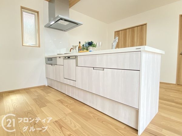 姫路市飾磨区加茂　新築一戸建て