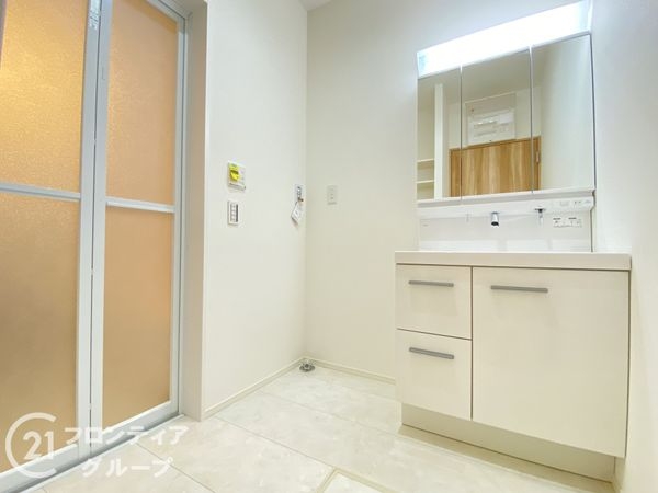 姫路市飾磨区加茂　新築一戸建て