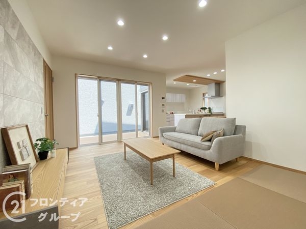 姫路市飾磨区加茂　新築一戸建て