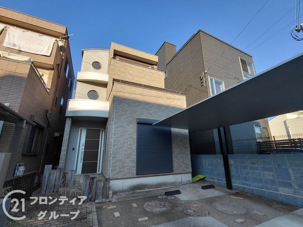 姫路市新在家３丁目の中古一戸建て