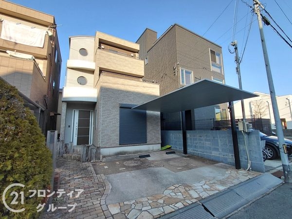 姫路市新在家３丁目の中古一戸建て