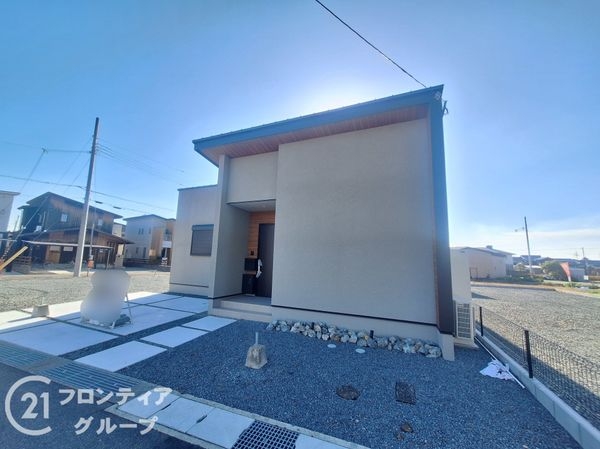 姫路市網干区垣内本町　新築一戸建て　１号棟
