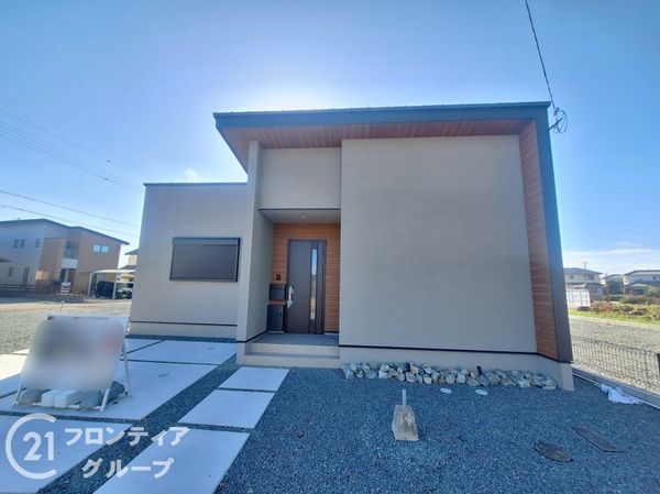 姫路市網干区垣内本町　新築一戸建て　１号棟