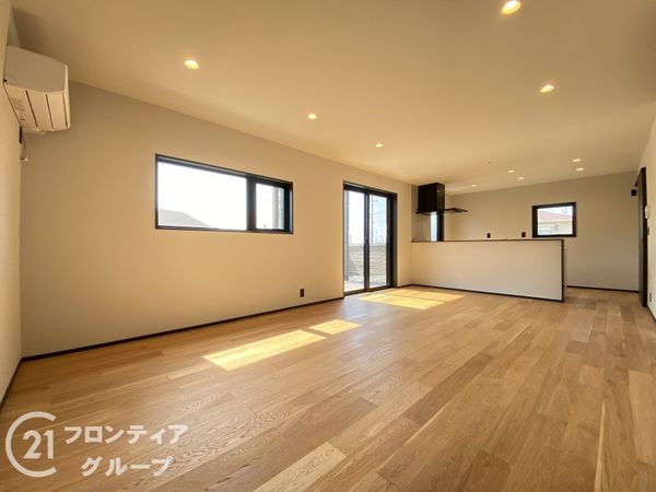 姫路市北新在家１丁目　新築一戸建て