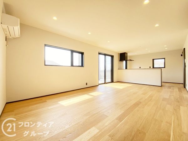 姫路市北新在家１丁目　新築一戸建て
