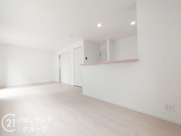 加古川市別府町新野辺　新築一戸建て　第２３　３号棟