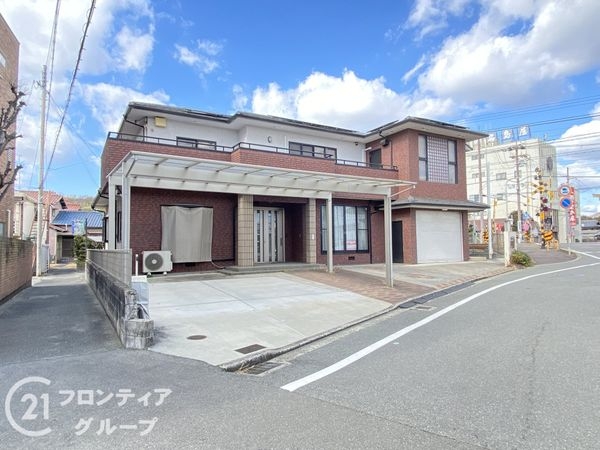 高砂市曽根町　中古一戸建て