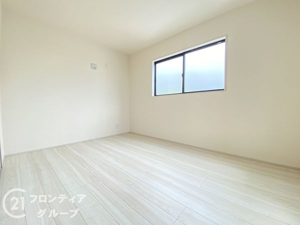姫路市広畑区小松町４丁目　新築一戸建て　2期　１号棟